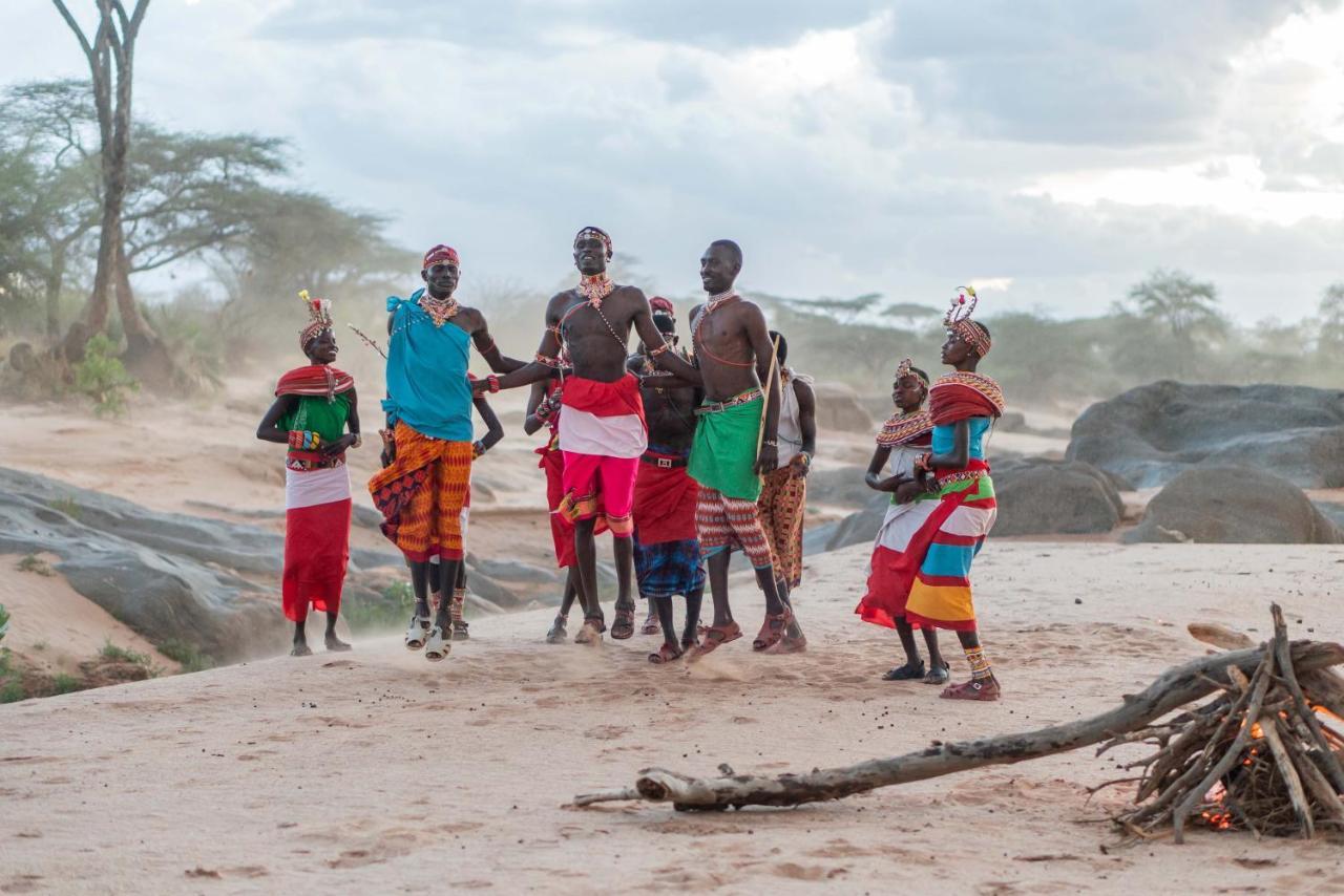 Sarova Shaba Game Lodge Archers Post Exteriör bild