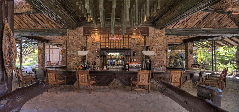 Sarova Shaba Game Lodge Archers Post Exteriör bild
