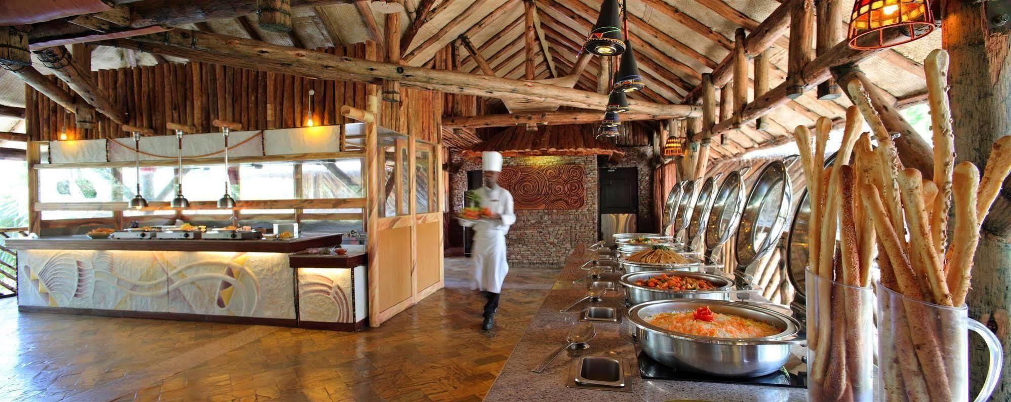 Sarova Shaba Game Lodge Archers Post Exteriör bild